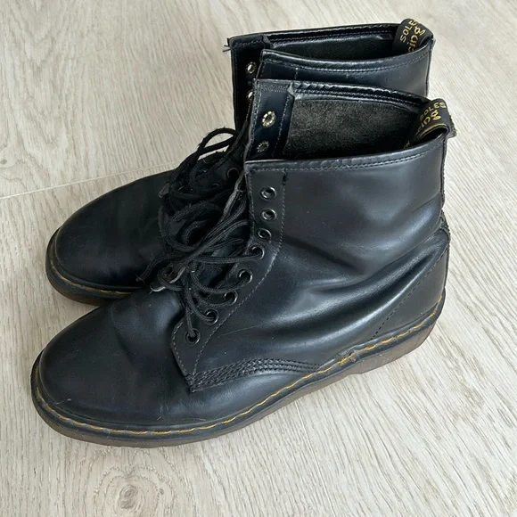 Vintage 1980’s Men’s Doc Martens- Made in England Solovair Dr Martens, Vintage 80 main image 2